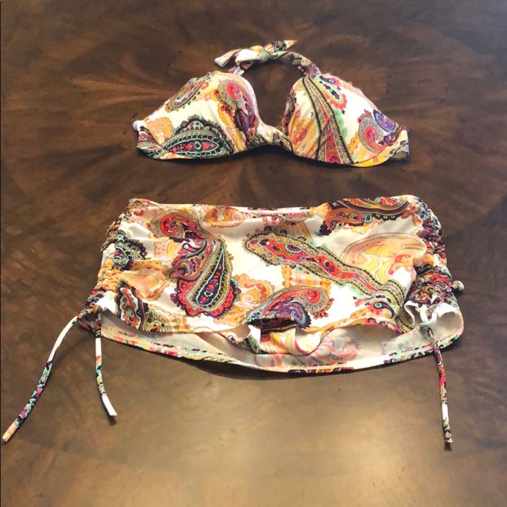 Victoria’s Secret 2 piece halter top and bottom